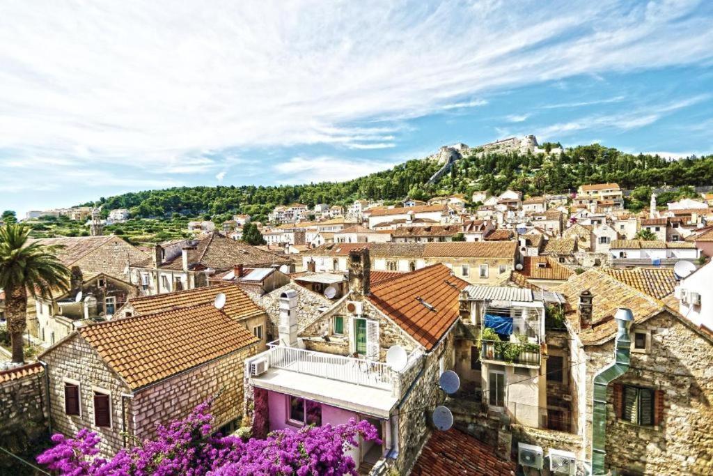 חוואר Vila Maria Paula Old Town Hvar מראה חיצוני תמונה